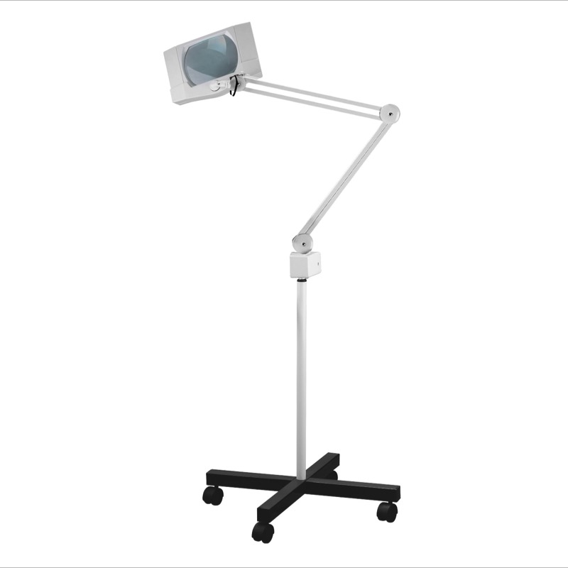 MAGNIFYING LAMP D-663D